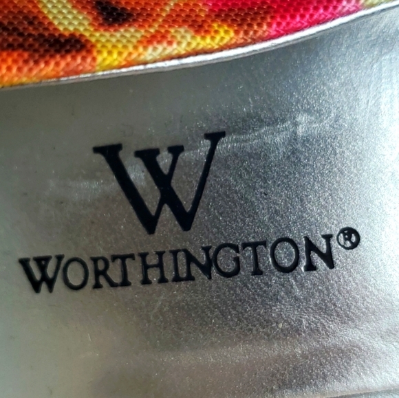 Worthington high heel size 6 1/2 M Very good condition - Picture 17 of 17